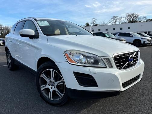 2013 Volvo XC60 T6 Premier Plus