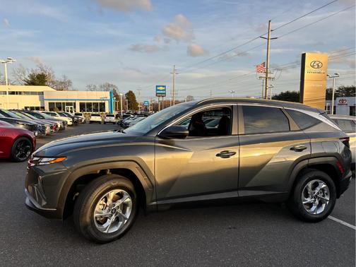 2023 Hyundai TUCSON SEL