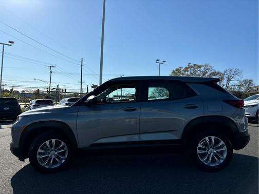 Sterling Gray Metallic 2023 Chevrolet Trailblazer LS