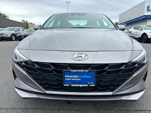 Metal 2023 Hyundai ELANTRA SEL