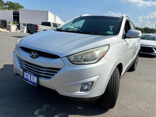 2015 Hyundai TUCSON SE