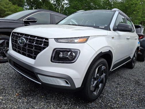 2025 Hyundai VENUE Limited