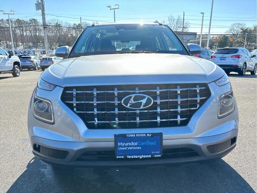 2023 Hyundai VENUE SEL