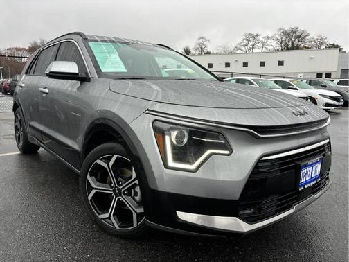 2023 Kia Niro EX Touring