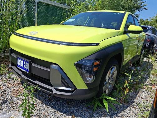 2026 Hyundai KONA SE