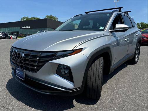 Shimmering Silver 2023 Hyundai TUCSON Limited