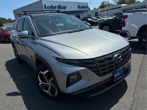 Shimmering Silver 2023 Hyundai TUCSON Limited