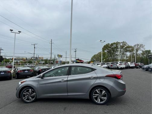 Titanium Gray Metallic 2014 Hyundai ELANTRA Limited