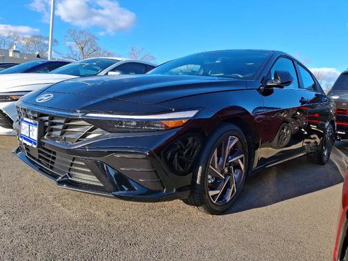 2025 Hyundai ELANTRA HEV Limited