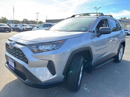 2021 Toyota RAV4 Hybrid LE
