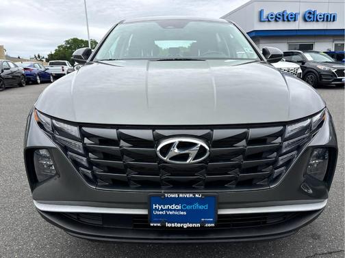 Amazon Gray 2023 Hyundai TUCSON SE