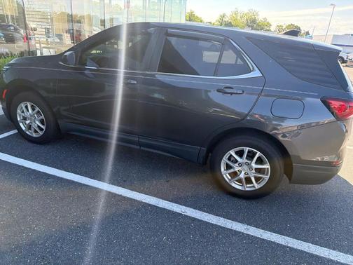 Gray 2022 Chevrolet Equinox 1LT
