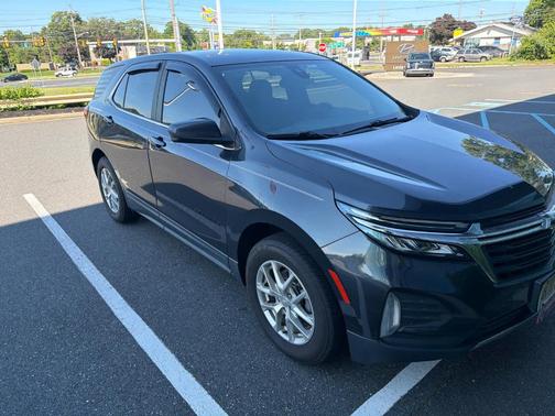 Gray 2022 Chevrolet Equinox 1LT