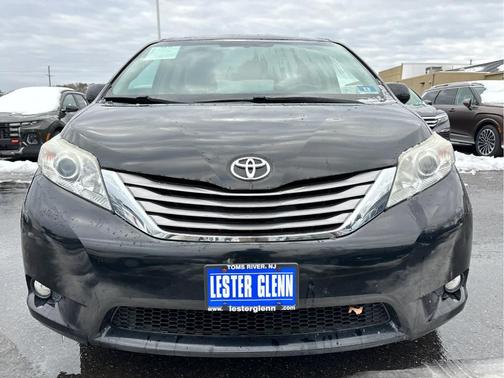 2016 Toyota Sienna XLE Premium