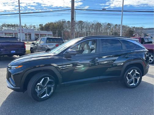 2023 Hyundai TUCSON SEL