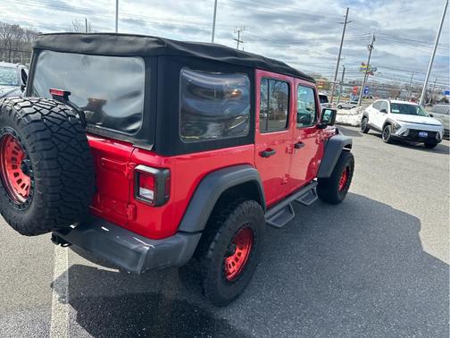 2018 Jeep Wrangler Unlimited Sport