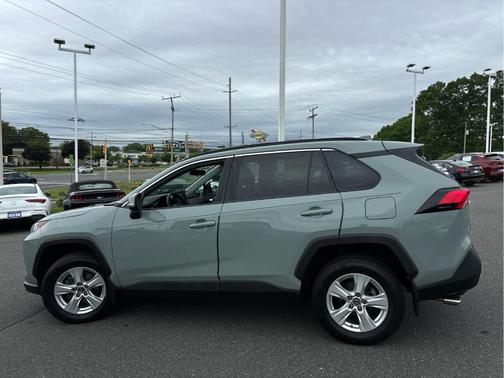 Lunar Rock 2019 Toyota RAV4 XLE
