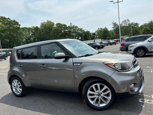 2019 Kia Soul +