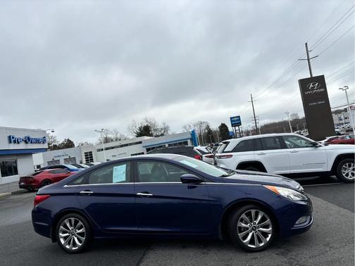 2013 Hyundai SONATA SE