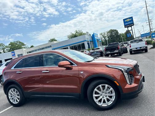 2021 Cadillac XT4 Luxury