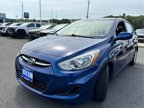2016 Hyundai Accent SE