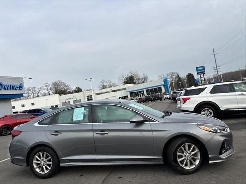 2019 Hyundai SONATA SE