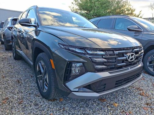 2026 Hyundai TUCSON SEL Premium