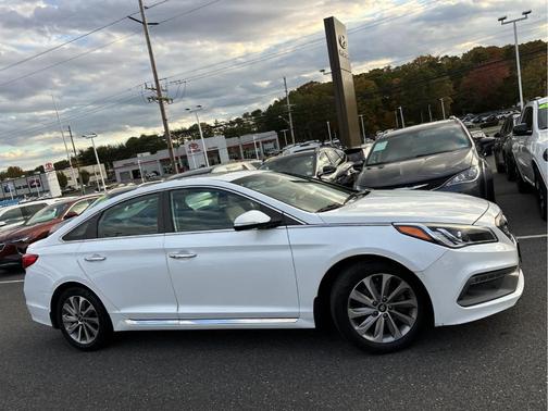 2017 Hyundai SONATA Sport
