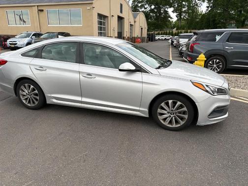 Symphony Silver 2015 Hyundai SONATA Sport
