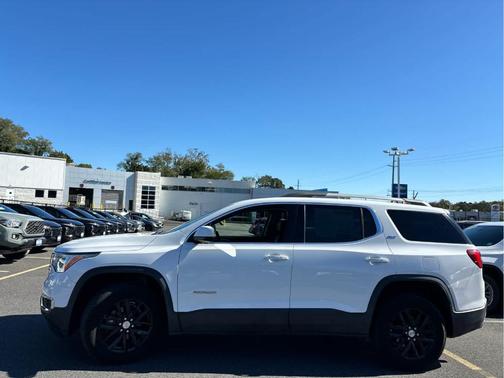 2019 GMC Acadia SLT-1