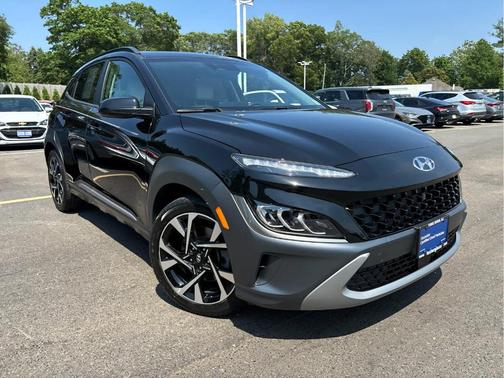 2022 Hyundai KONA Limited