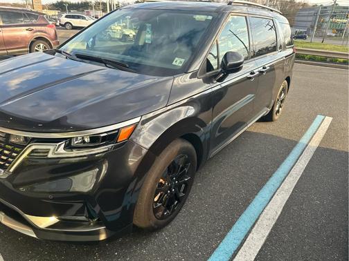 Metal 2024 Kia Carnival SX Prestige