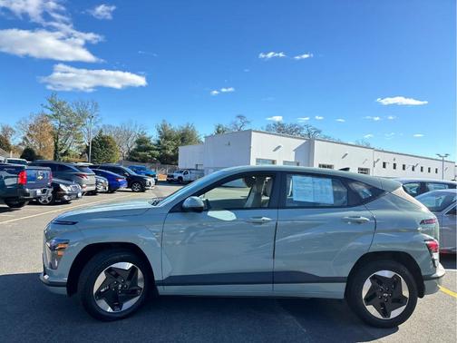 2024 Hyundai KONA EV SE