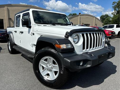 2020 Jeep Gladiator Sport