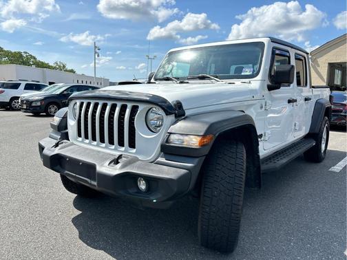 2020 Jeep Gladiator Sport