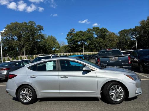 2019 Hyundai ELANTRA Value Edition
