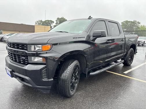 2022 Chevrolet Silverado 1500 Limited Custom