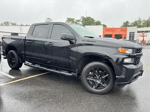 2022 Chevrolet Silverado 1500 Limited Custom