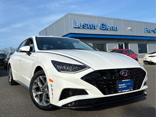 White 2023 Hyundai SONATA SEL