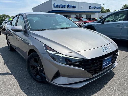 Metal 2023 Hyundai ELANTRA SEL