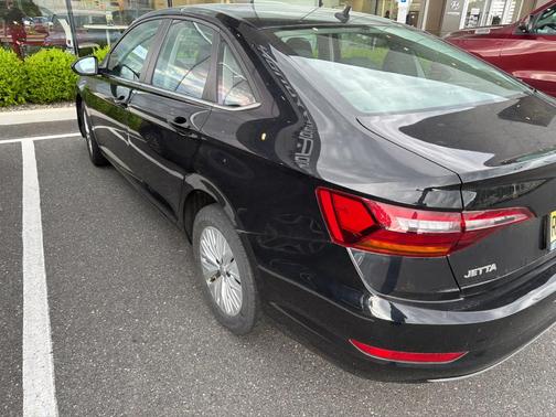 Black 2019 Volkswagen Jetta 1.4T S