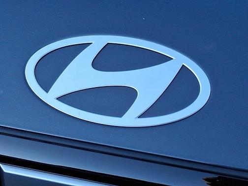 2026 Hyundai SANTA FE HEV SEL