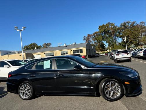 2021 Hyundai SONATA SEL