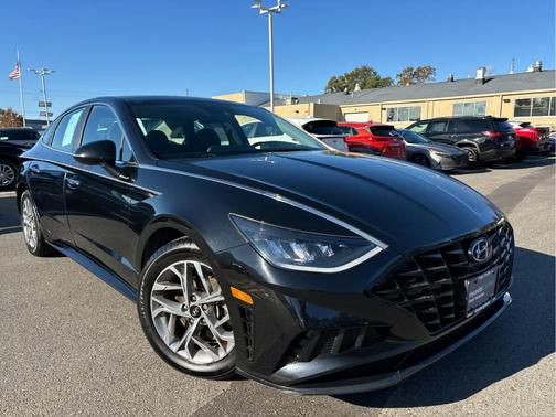 2021 Hyundai SONATA SEL