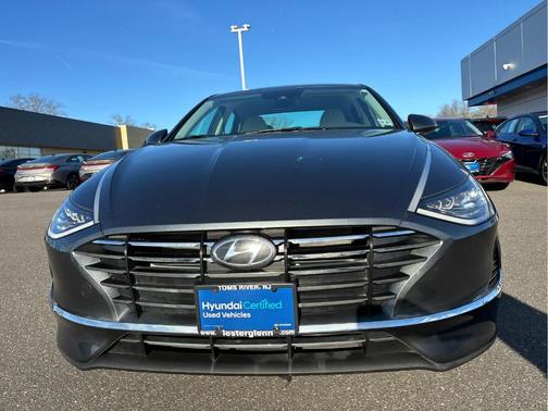 2023 Hyundai SONATA SE