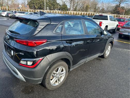 2023 Hyundai KONA SE