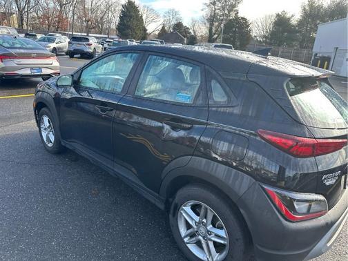 2023 Hyundai KONA SE
