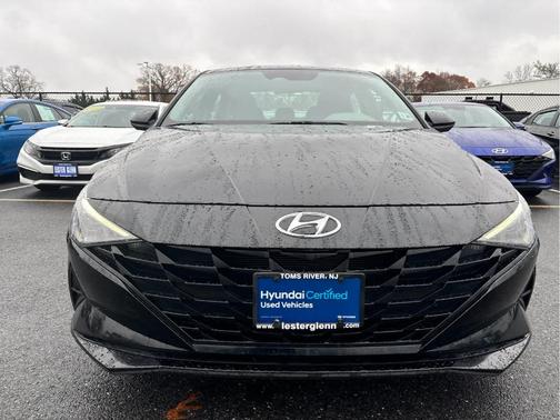 2023 Hyundai ELANTRA SE