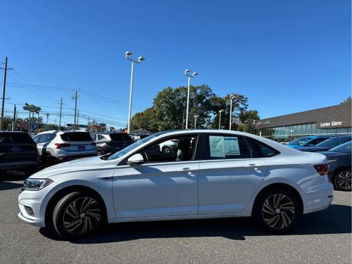 2019 Volkswagen Jetta 1.4T SEL Premium