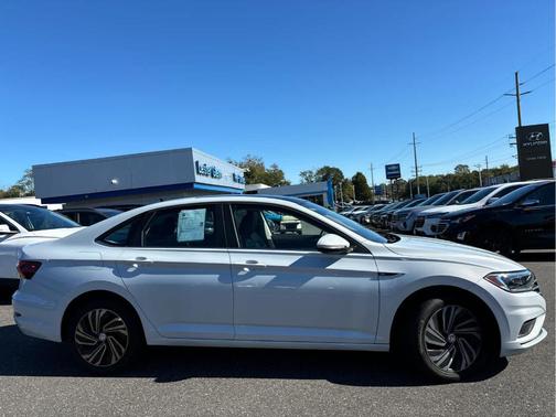 2019 Volkswagen Jetta 1.4T SEL Premium